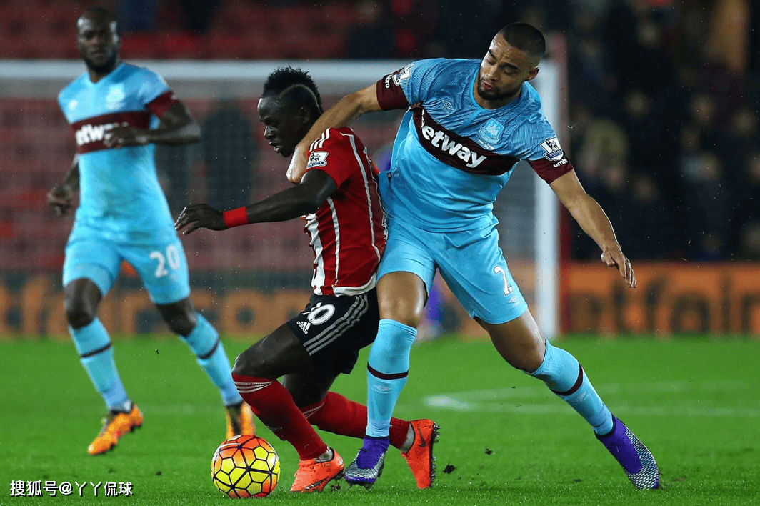 西汉姆联反败为胜,客场击败圣徒 西汉姆联反败为胜,客场击败圣徒